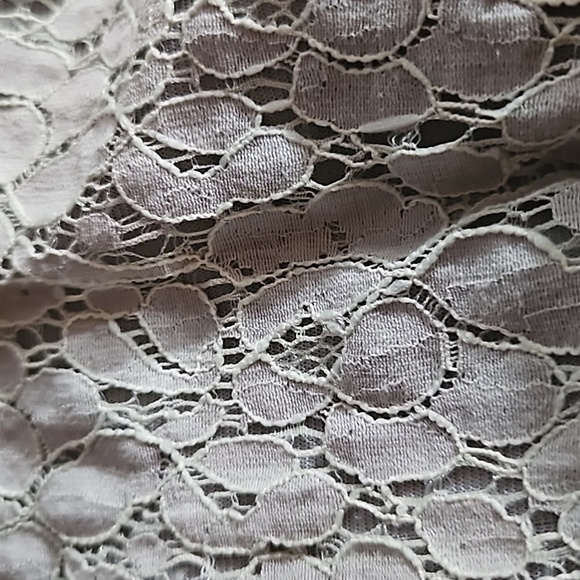 My Pretty Angel Lace and Rose Ribbon Detail Dress - Picture 10 of 10